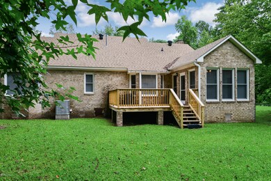 2279-Woodbridge-Drive-00007