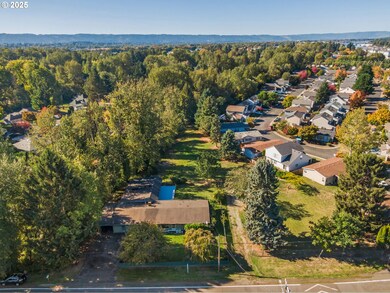 10345 NE 13th Ave, Portland, OR 97211 - photo 2