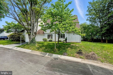 1496 Roundleaf Ct, Reston, VA 20190 - photo 6