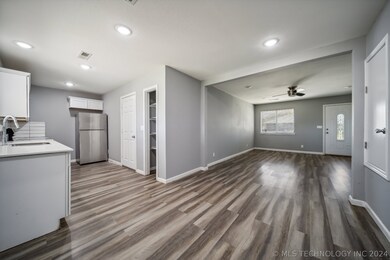 Updated and move in perfect.