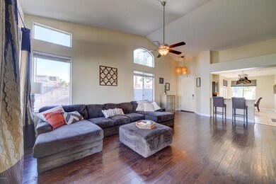 960 N Adams Ct-7