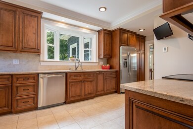 55 Prospect St, Milford, MA 01757 - photo 6