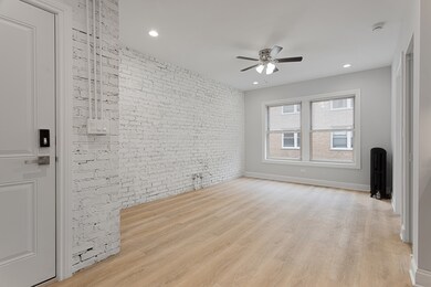 1629 W Chase Ave unit 3C, Chicago, IL 60626 - photo 7