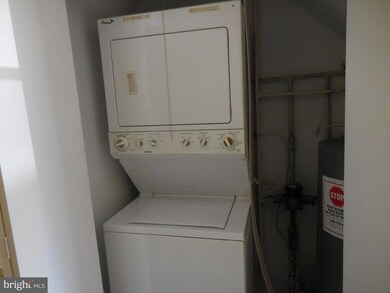 3427 Elenoir Ct, Bowie, MD 20716 - photo 7