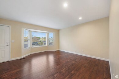 8577 Autumn Gold Cir, West Jordan, UT 84081 - photo 3