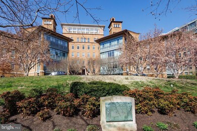 The Columbia Residences unit 628, Washington, DC 20037 - photo 4