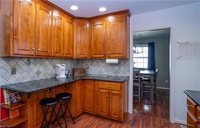 108 Long Bridge Rd, Hampton, VA 23669 - photo 7