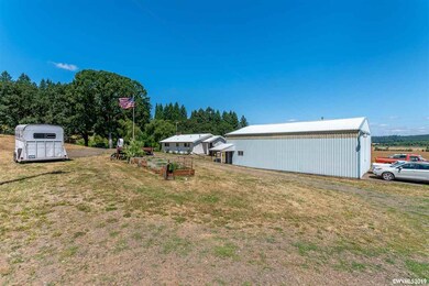38292 Franklin Butte Rd, Scio, OR 97374 - photo 5