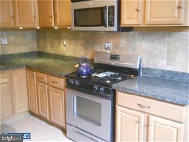 4515 Salmon St, Philadelphia, PA 19137 - photo 5