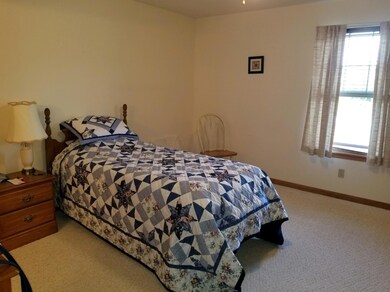 3800 yale bed 2