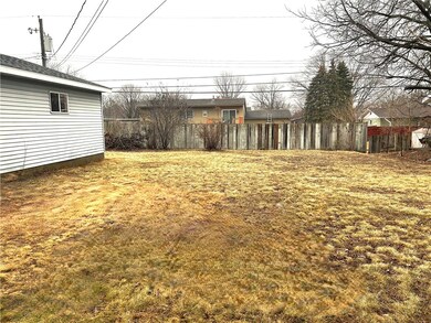 2710 Rudolph Rd, Eau Claire, WI 54701 - photo 3