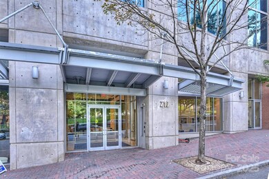 Avenue Condominiums unit 1506, Charlotte, NC 28202 - photo 3