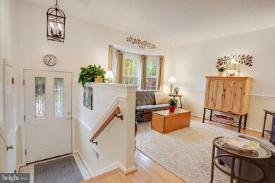 3619 Buckeye Ct, Fairfax, VA 22033 - photo 7