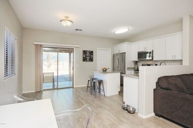 Eating/Kitchen