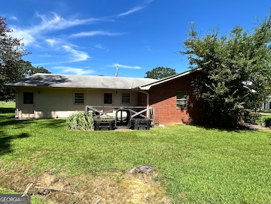 902 Andrews Dr NW, Conyers, GA 30012 - photo 2