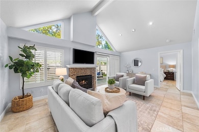 21765 Alderbrook unit 14, Mission Viejo, CA 92692 - photo 5