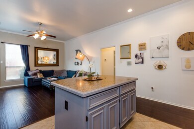 6026 Lynwood Banks Ln, Houston, TX 77092 - photo 6