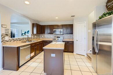 10438 Stallion Bay, San Antonio, TX 78254 - photo 7