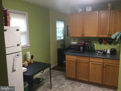 6707 Clinglog St, Capitol Heights, MD 20743 - photo 5