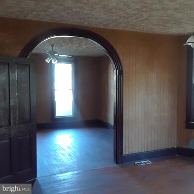 3605 Brehms Ln, Baltimore, MD 21213 - photo 7