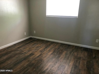 520 W Clark St unit 8, Mesa, AZ 85201 - photo 4