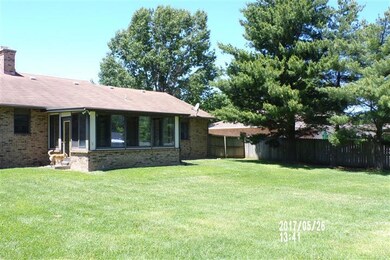 1904 S Hedgewood Dr, Bolivar, MO 65613 - photo 4