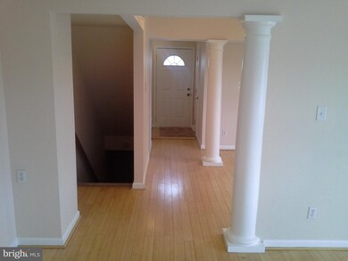 8238 Wycliffe Ct, Manassas, VA 20109 - photo 2