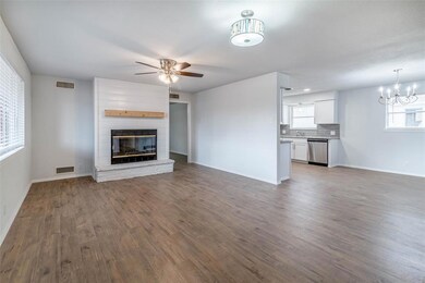 2927 Stafford Dr, Denison, TX 75020 - photo 3