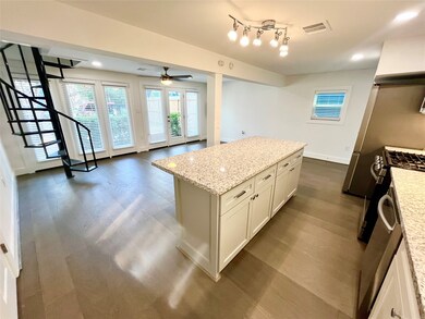 2008 Elmen St unit 1, Houston, TX 77019 - photo 4