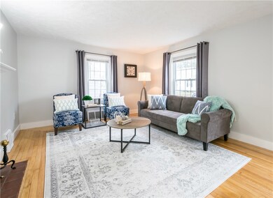 52 Edgemere Rd, Pawtucket, RI 02861 - photo 6