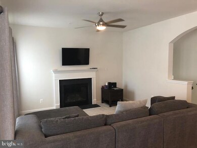 5253 Blue Crab Ln, Waldorf, MD 20602 - photo 2