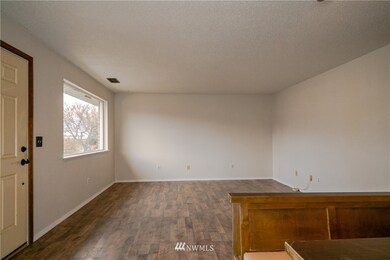 100 Simon St SE unit 37, East Wenatchee, WA 98802 - photo 5