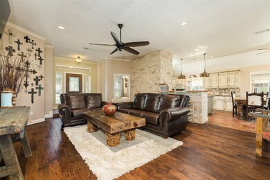 5250 Lauren Rd, Alvin, TX 77511 - photo 7