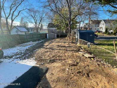 6 S Reynolds St, Schenectady, NY 12302 - photo 5