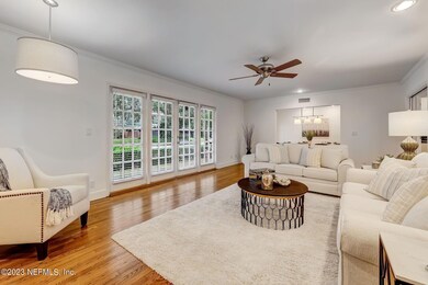 4 Formal Living Room