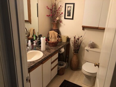 96 Danforth St unit 18, Taunton, MA 02780 - photo 2