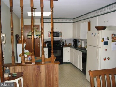 121 Water St, New Holland, PA 17557 - photo 6