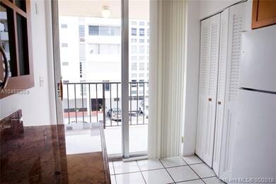 7921 Byron Ave unit 302, Miami Beach, FL 33141 - photo 6