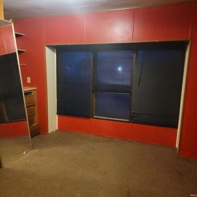 123 Walnut St, Marion, IN 46952 - photo 4