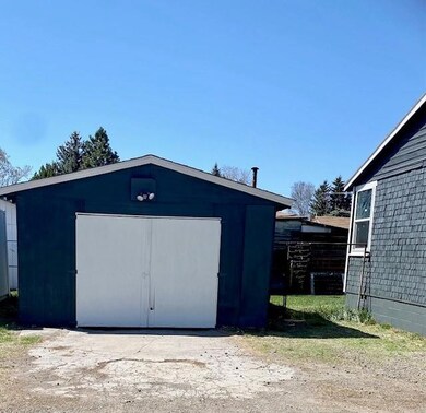 Outside Photo Shasta 2