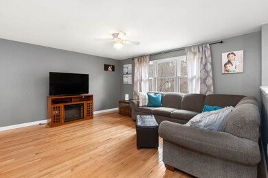 8 Broad St, Wilmington, MA 01887 - photo 6