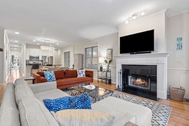 unlisted-address, Chicago, IL 60610 - photo 5