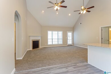 396 Camden Cove Cir, Calera, AL 35040 - photo 4