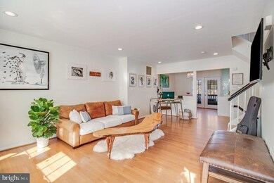 15742 Widewater Dr, Dumfries, VA 22025 - photo 6