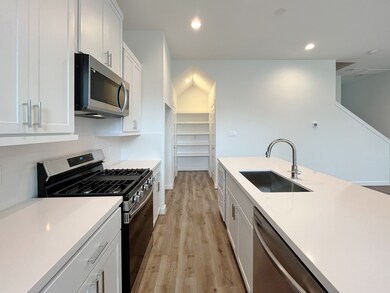 1112 Highland Ranch Ln, Houston, TX 77091 - photo 7