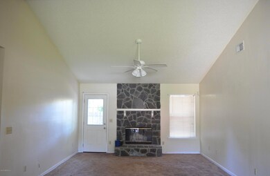 7912 Painted Oak Dr, Jacksonville, FL 32210 - photo 5