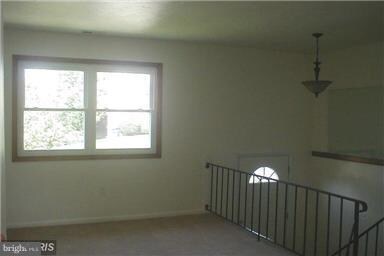 616 W 13th St, Front Royal, VA 22630 - photo 3