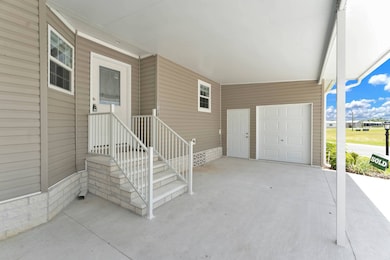 Carport w/ Golf Cart Garage