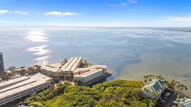 2506 N Rocky Point Dr unit 467, Tampa, FL 33607 - photo 5