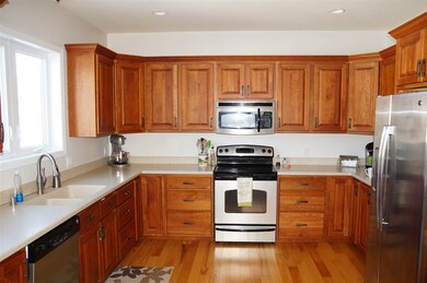 5202 Ninebark Dr, Fitchburg, WI 53711 - photo 4